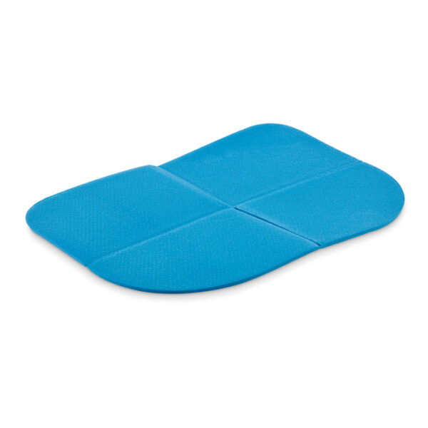 Foldable outdoor seat cushion