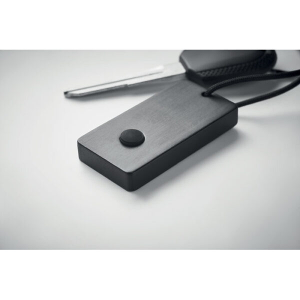 mo6897-03-detail FINIT