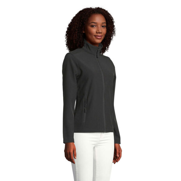 s01194-bk-side RACE WOMEN
