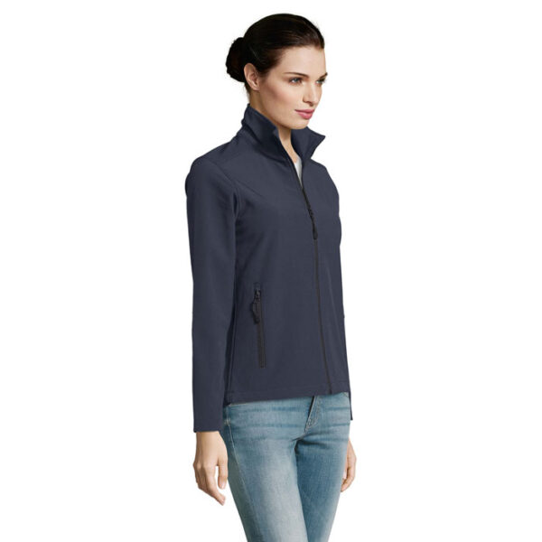 s01194-fn-side RACE WOMEN