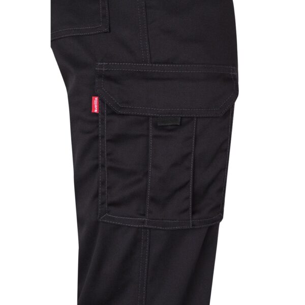 VL LUGH. Multi-pocket stretch trousers (240g/m²) in cotton (46%), EME (38%) and polyester (16%)