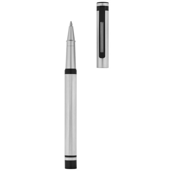 STAIN. Metal roller and stainless steel clip