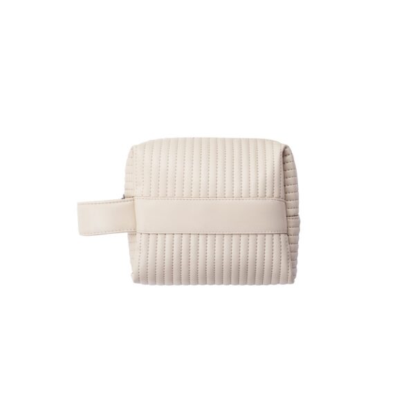 GILI. PU handbag (21% recycled PU and 30% recycled polyester)