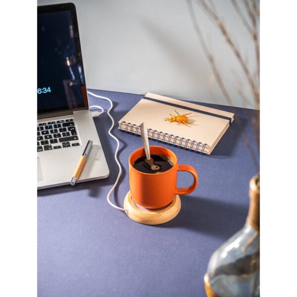 GATES. Mug warmer with bamboo body