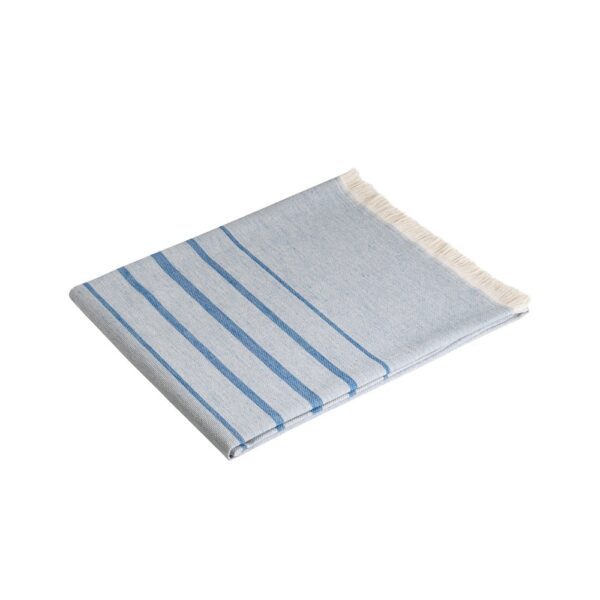 CAPLAN. Multifunctional towel made of light and resistant cotton (90%) and recycled cotton (10%)