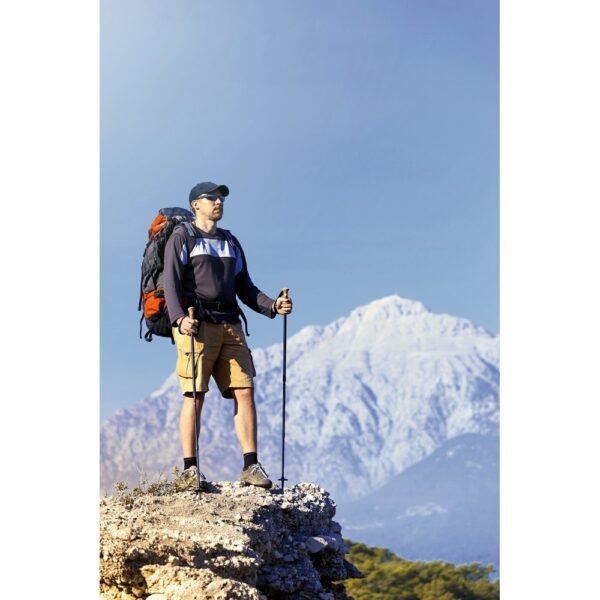 PHOEBE. Denim, cotton and polyester cap (300 g/m²)