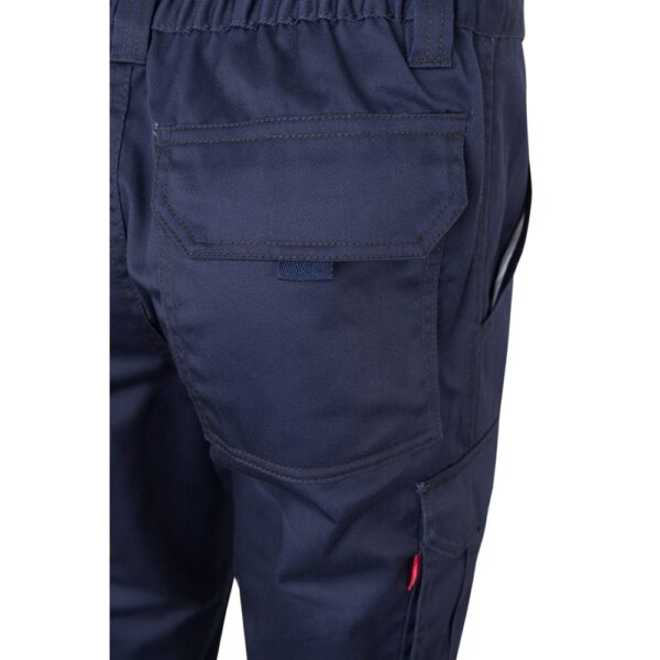 VL PAN. Multi-pocket stretch trousers (290g/m²), in cotton (46%), EME (38%) and polyester (16%)