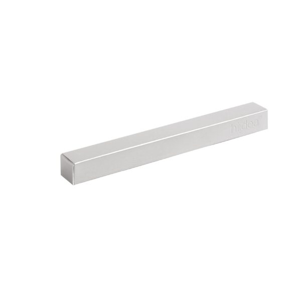 MONTREAL. Metal ball pen with twist mechanism and clip