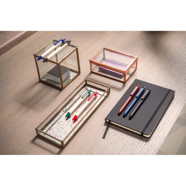 MILINK. Ballpoint pen made from 100% recycled paper