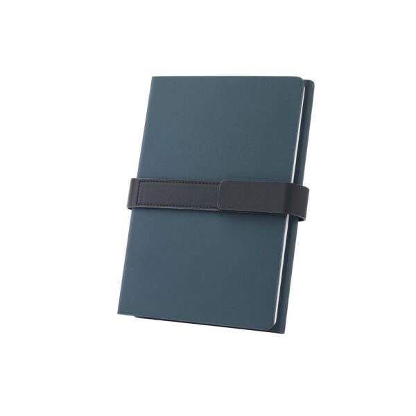93654_104 SANDERSON. A5 notepad in PU (50% recycled) with two blocks: lined pages and plain pages