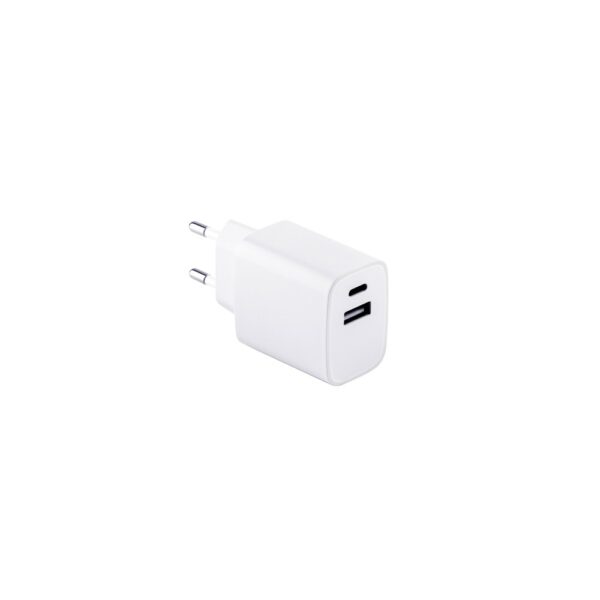 WEGENER. Power adapter with USB-A port 18W and USB-C 20W in recycled ABS (100% rABS)