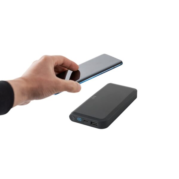 BECKER 10. 10.000 mAh power bank in recycled ABS (100% rABS) with 15W superfast wireless charger