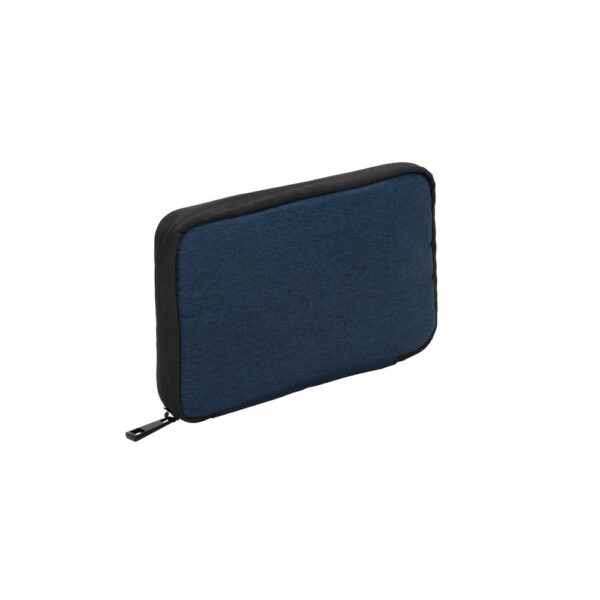 Newcastle BAG. High-density 600D recycled polyester organiser bag with spacious main compartment for tech accessories