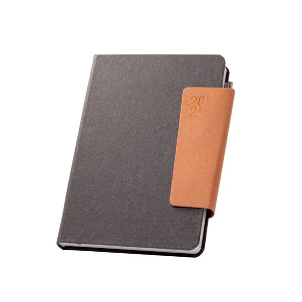 TAGORE A5. A5 diary in leather (58% recycled)