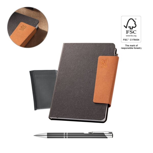 TAGORE A5. A5 diary in leather (58% recycled)