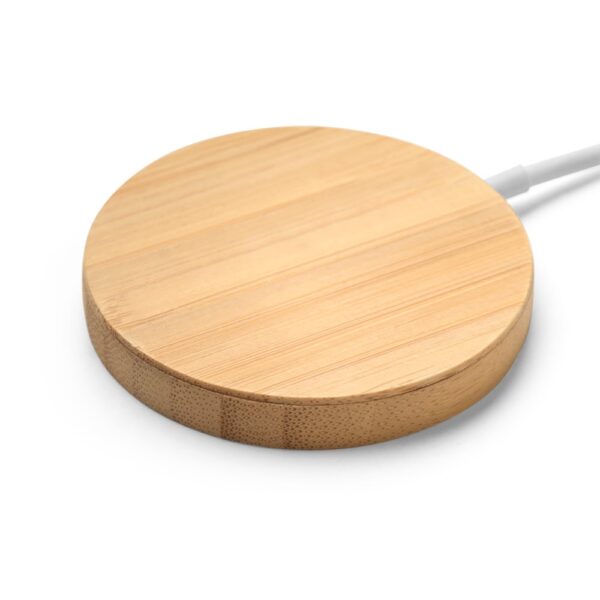 DAIMLER. 15W superfast wireless magnetic charger in bamboo