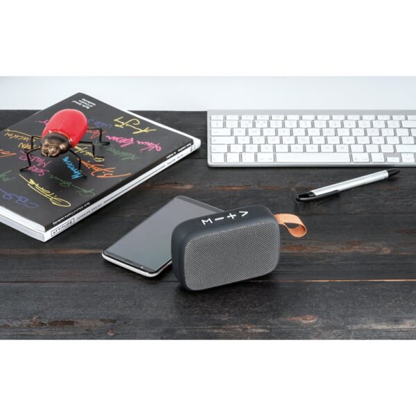 GANTE. Portable 3W speaker with 2h battery life in polyester and ABS