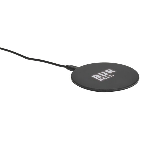 BURNELL. Superfast 10W wireless charger in ABS