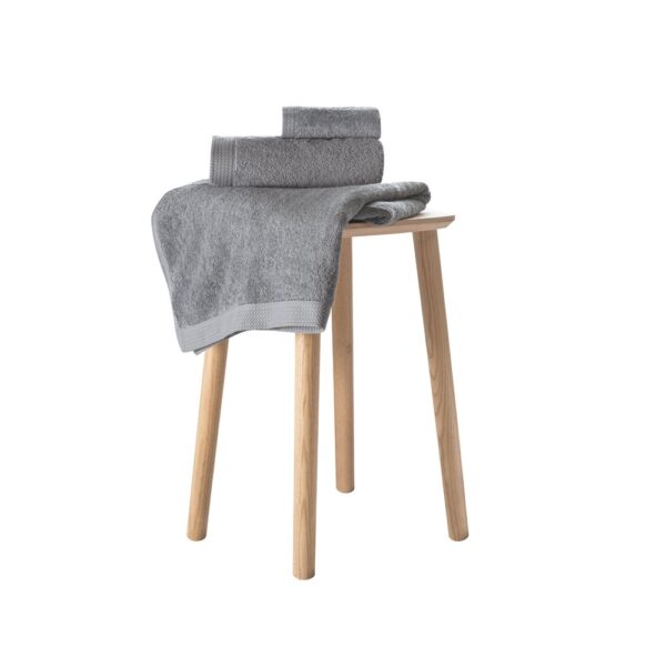 BARDEM L. Bath towel (500 g/m²) in cotton (82%) and recycled cotton (18%)