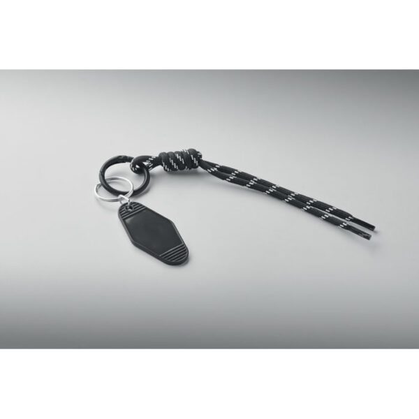 mo3167-03-detail KEYBRAID