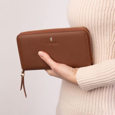 FEL222Y-6 Travel wallet Mademoiselle Camel