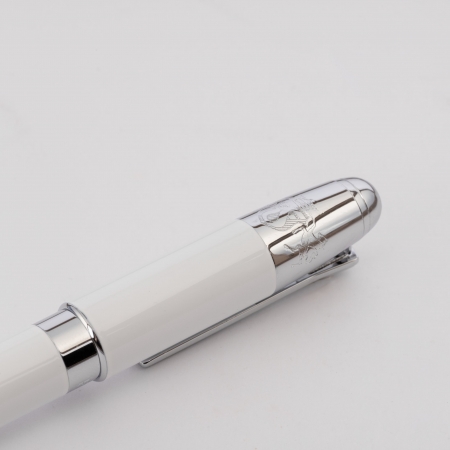 Fountain pen Classicals Chrome White