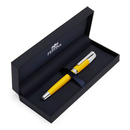Fountain pen Classicals Chrome Yellow