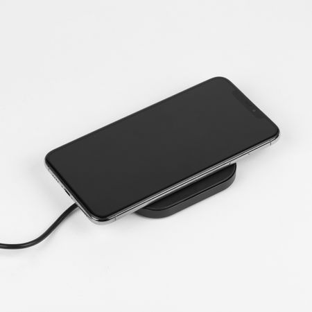 HUGO BOSS Wireless charger Iconic Black