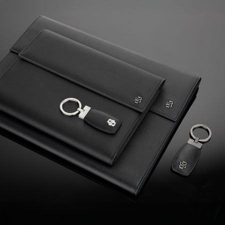 BOSS Key ring Double B Black & Chrome