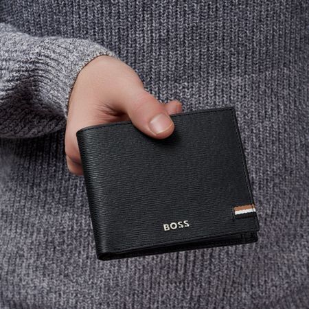 HLN421A-6 BOSS Money wallet with flap Iconic Black