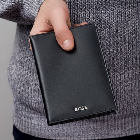 HLP403A-6 BOSS Passport holder Classic Smooth Black