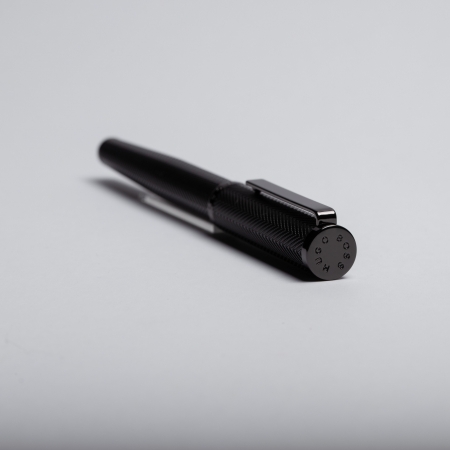 HSI1065D-4 HUGO BOSS Rollerball pen Formation Herringbone Gun