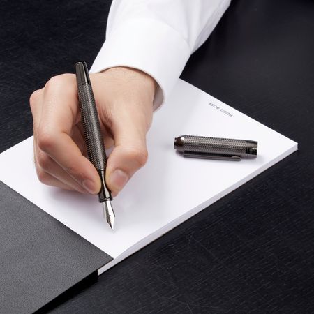 HSI4652D-6 HUGO BOSS Fountain pen Elemental Gun
