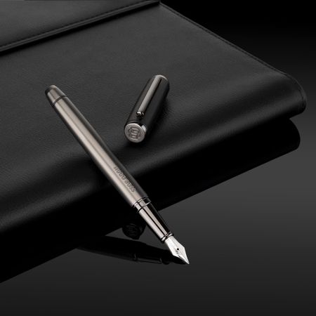 HUGO BOSS Fountain pen Pace Black & Gun