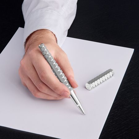 HUGO BOSS Rollerball pen Nexus Chrome ( Limited Edition)