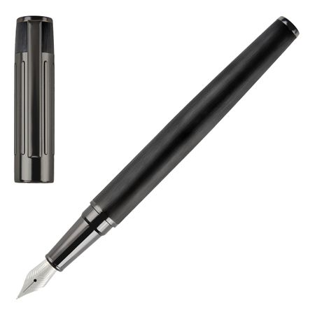 HUGO BOSS Fountain pen Gear Ribs Black