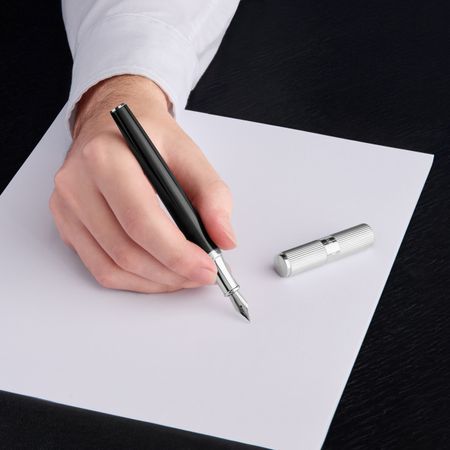 HUGO BOSS Fountain pen Formation Line Silver