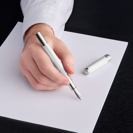 HUGO BOSS Fountain pen Totem Chrome