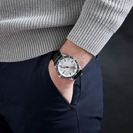 LMD489A-4 Date watch Sol Black & Chrome