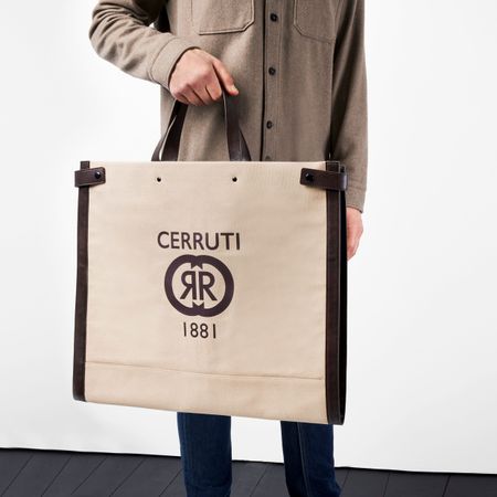 NTG204X-5 Cerruti 1881 Garment bag Hampstead Beige
