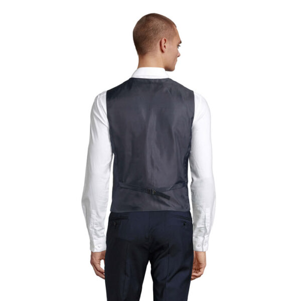 n03166-nh-back MAX MEN