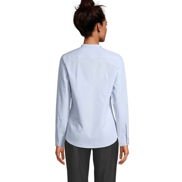 n03787-eu-side BART WOMEN