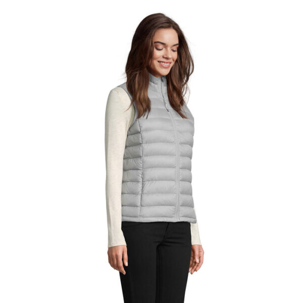 s02890-mg-side WILSON BW WOMEN