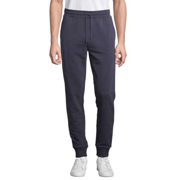 s03808-fn.jpg JET MEN