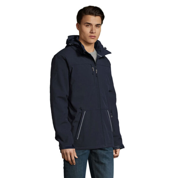 s46604-fn-side ROCK MEN